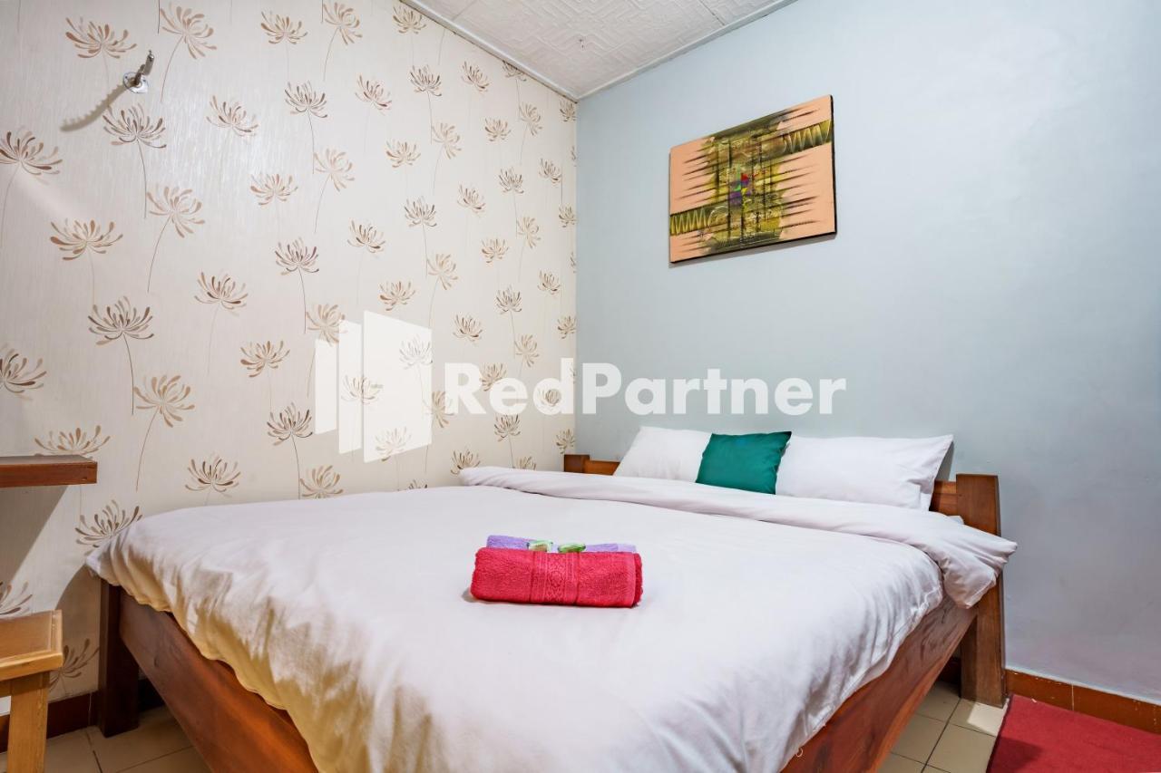 Nafisa Homestay Syariah Near Jatim Park 3 Batu Mitra Reddoorz มะลัง ภายนอก รูปภาพ